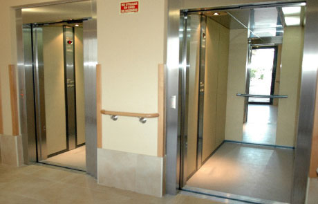 Venta, instalación, reparación y mantenimiento de ascensores en Badajoz, Caceres, Huelva y Sevilla